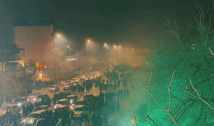 روایتی تکان‌دهنده از سرکوب معترضان درمشهد؛ «سنگ‌فرش‌های شهرم به رنگ خون جوانانش درآمد»