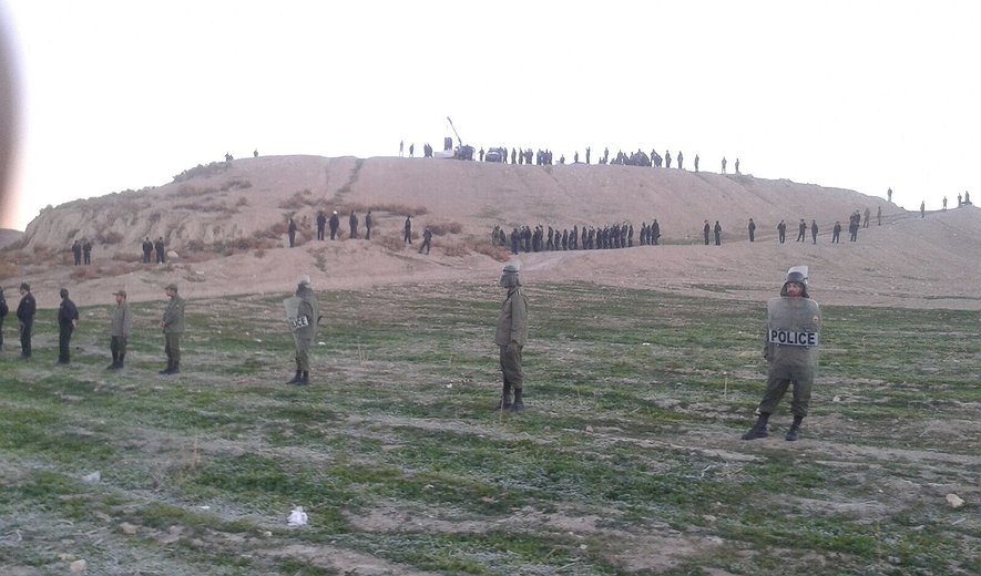 اعدام در ملاء عام یک جوان در استان فارس و یک زندانی در گرگان/ تصویر