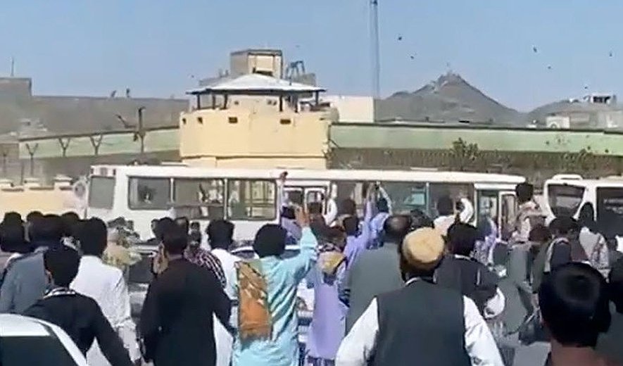 Iran Protests: Death Toll Rises to 133 / 40+ Killed in Zahedan’s “Bloody Friday”