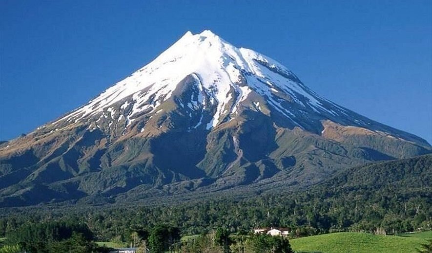 وقف دماوند، قله کوه یخ وقف در ایران