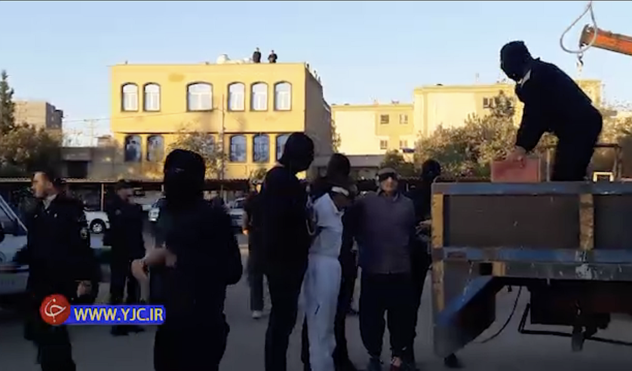 Iran Executions: Three Men Hanged in Public (+18)