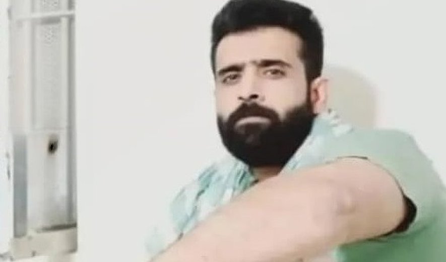 Group Hanging of 8 Men in Ghezelhesar Prison