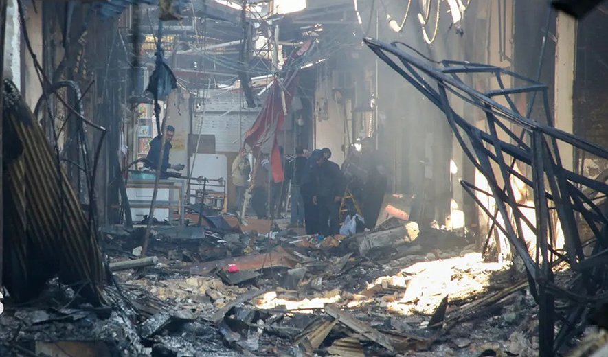 سرکوب خونین معترضان در رشت؛ «بازار را آتش زدند و مردمی را که از شعله‌های مرگ‌بار می‌گریختند، به رگبار بستند»