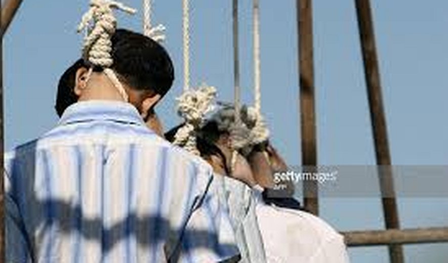 2 men hanged in public in the town of Saveh, on November 7.