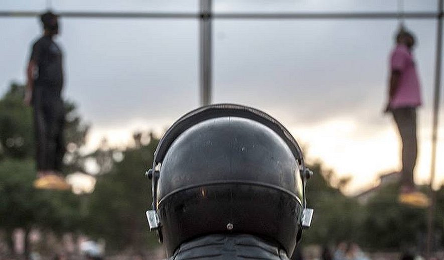 Iran: Two Prisoners Hanged in Public